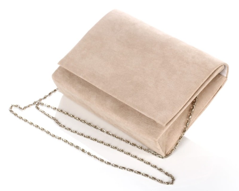 Beżowa zamszowa kopertówka