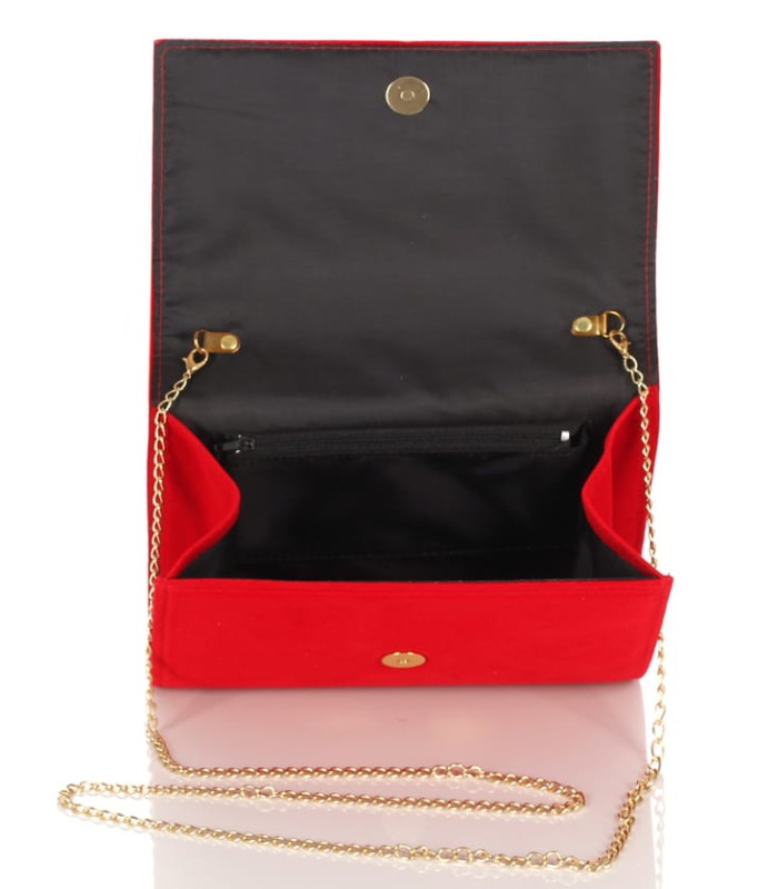 Zamszowa kopertówka czerwona na łańcuszku