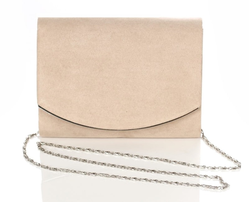 Zamszowa kopertówka na łańcuszku beżowa