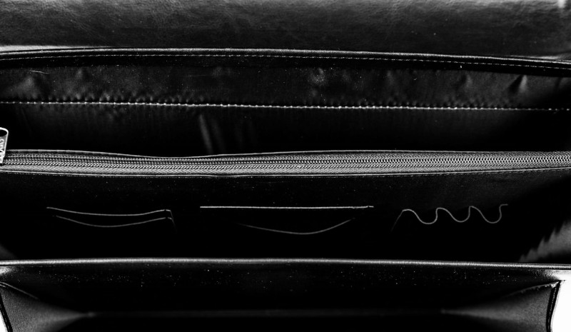 Czarna teczka męska AKTÓWKA neseser T09