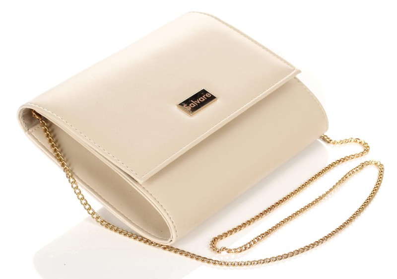 Matowa kopertówka beżowa na łańcuszku W49m