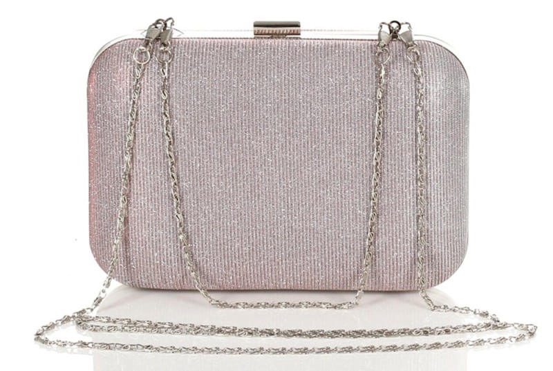 Błyszcząca kopertówka różowe PUZDERKO