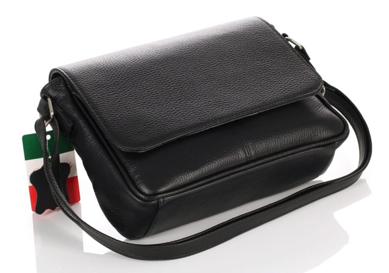 Skórzana klasyczna czarna torebka