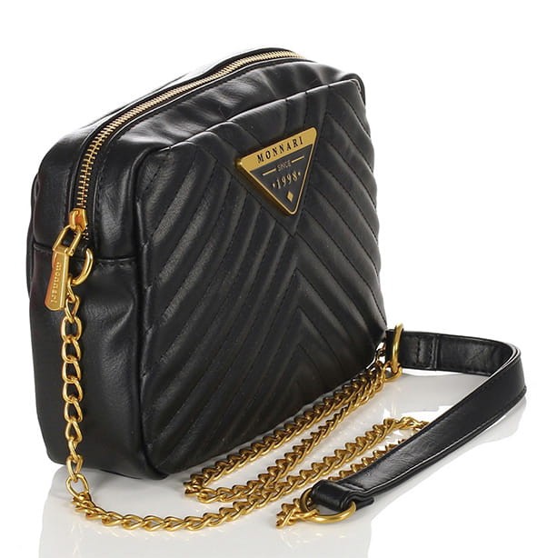 Zgrabna czarna listonoszka Monnari