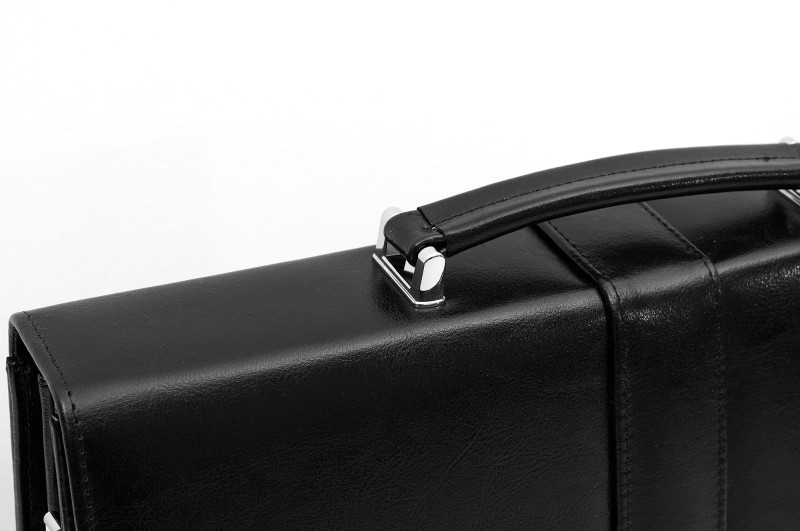 Skórzana aktówka męska na laptopa – Teczka na dokumenty A4 | Polski Producent