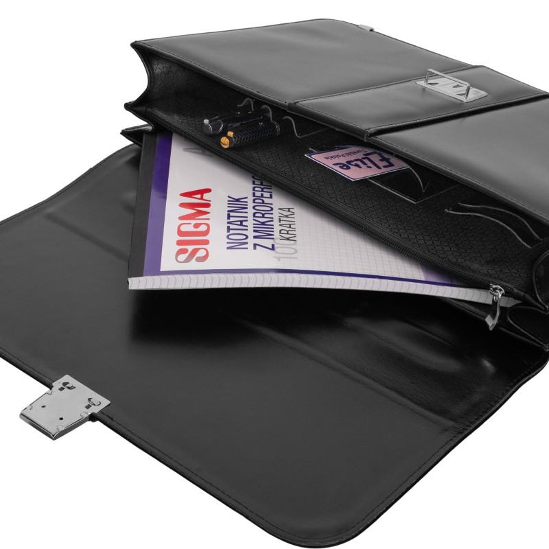 Zgrabny skórzany neseser męski