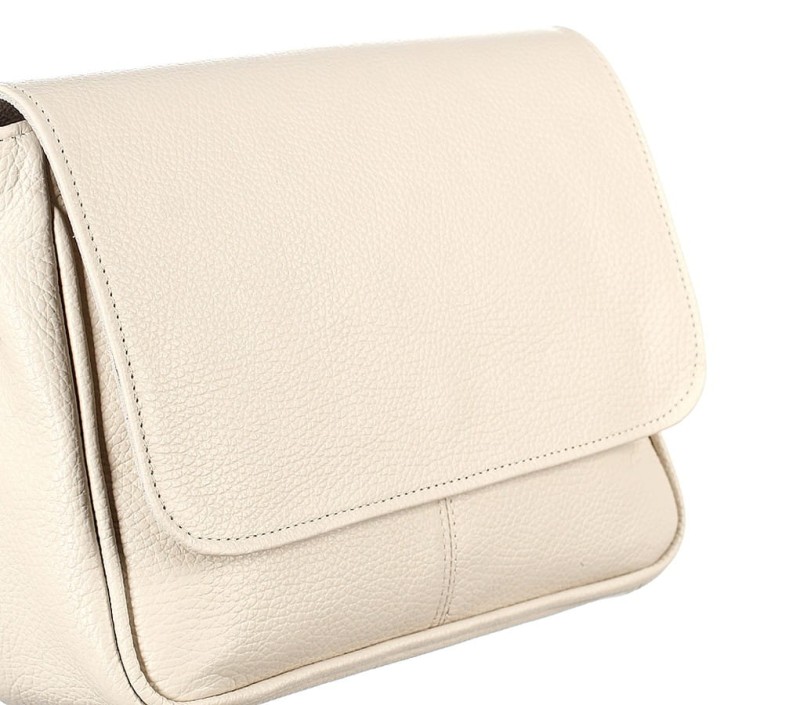 Skórzana klasyczna beżowa torebka listonoszka