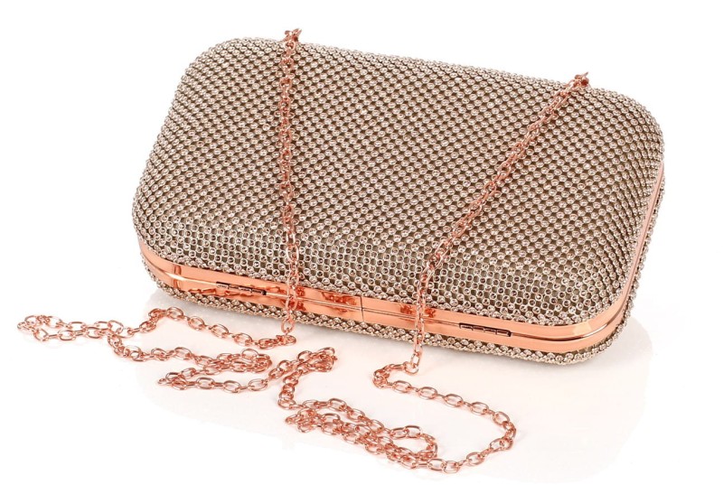 Złota kopertówka torebka wizytowa na łańcuszku Puzderko