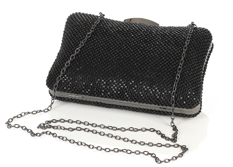 Czarna kopertówka torebka wizytowa na łańcuszku Puzderko