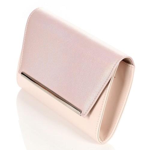 SALVARE Duża jasno różowa torebka kopertówka na pasku 