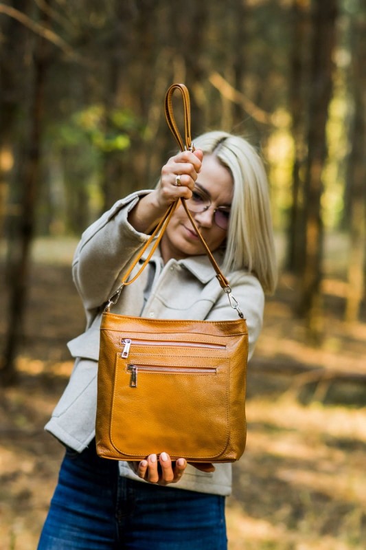 Vera Pelle Skórzana torebka listonoszka z kieszonkami