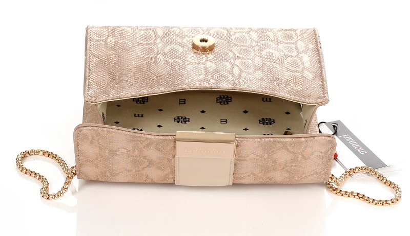 MONNARI Torebka wizytowa na łańcuszku Kopertówka Różowe złoto