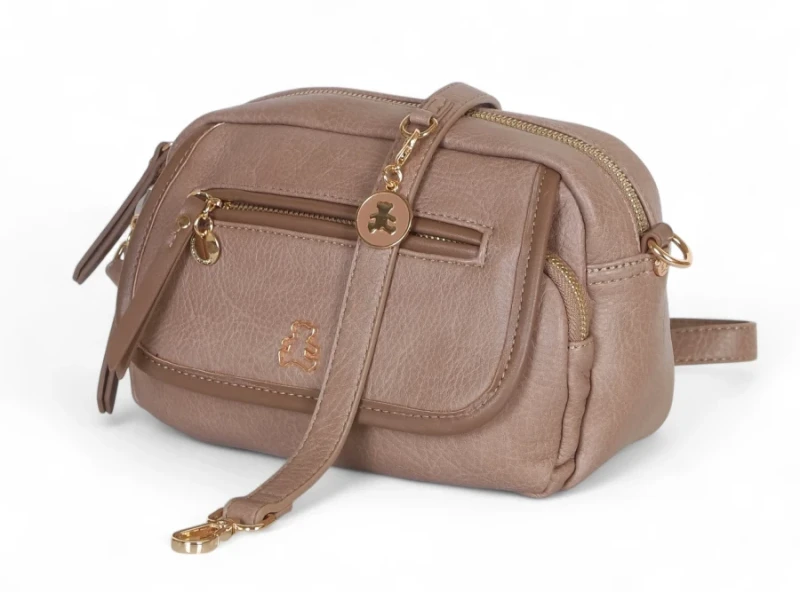 Lulu Castagnette – Torebka damska listonoszka | Złote dodatki | Kolekcja JESIEŃ/ZIMA 2025/26