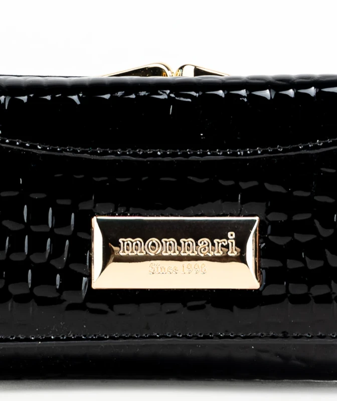 Portfel damski skórzany Monnari czarny lakier wężowa faktura – elegancki i praktyczny