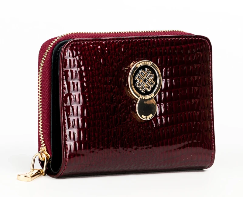 Portfel damski skórzany Monnari burgund lakier wężowa faktura – kompaktowy i elegancki