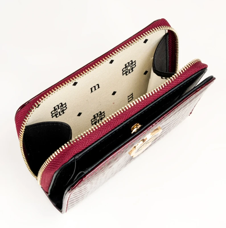 Portfel damski skórzany Monnari burgund lakier wężowa faktura – kompaktowy i elegancki