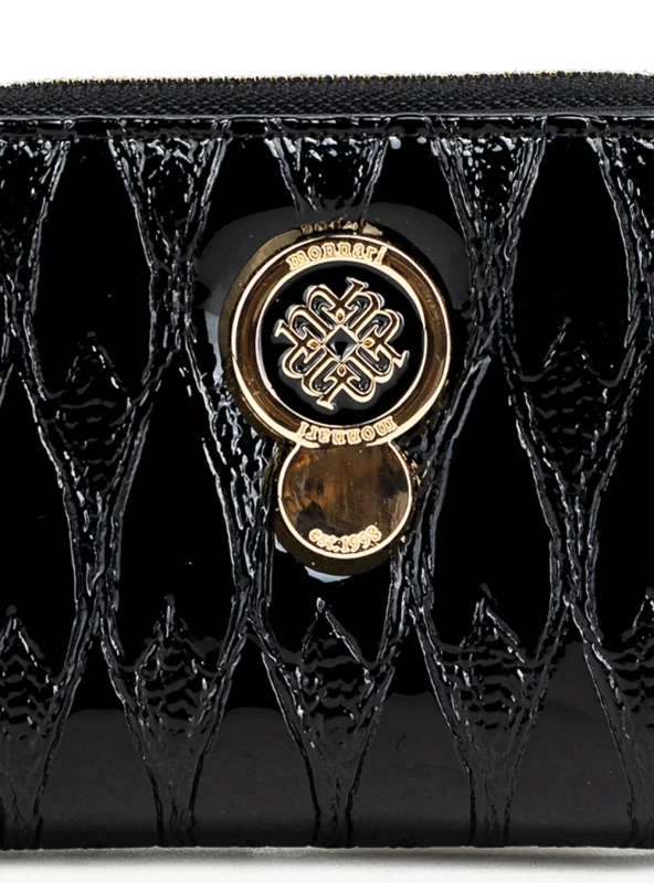 Zgrabny portfel damski skórzany Monnari czarny lakier skóra węża – elegancki i praktyczny