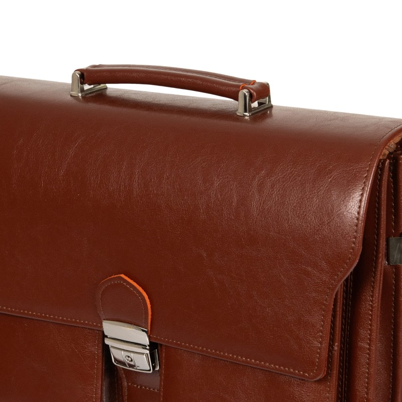 Skórzana teczka męska brązowa – elegancka aktówka z trzema komorami