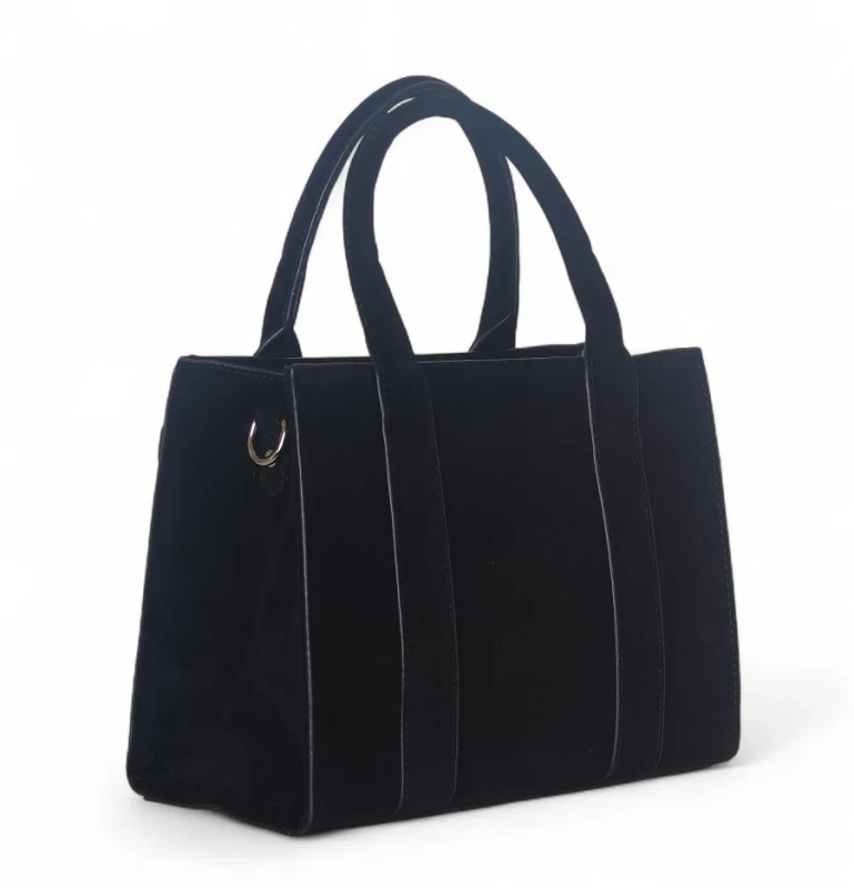 Torebka damska Flora&amp;Co – czarny zamszowy kuferek z paskiem