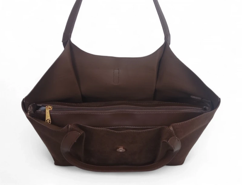 Torebka zamszowa Gallantry Paris – elegancki shopper bag z kosmetyczką i złotymi okuciami