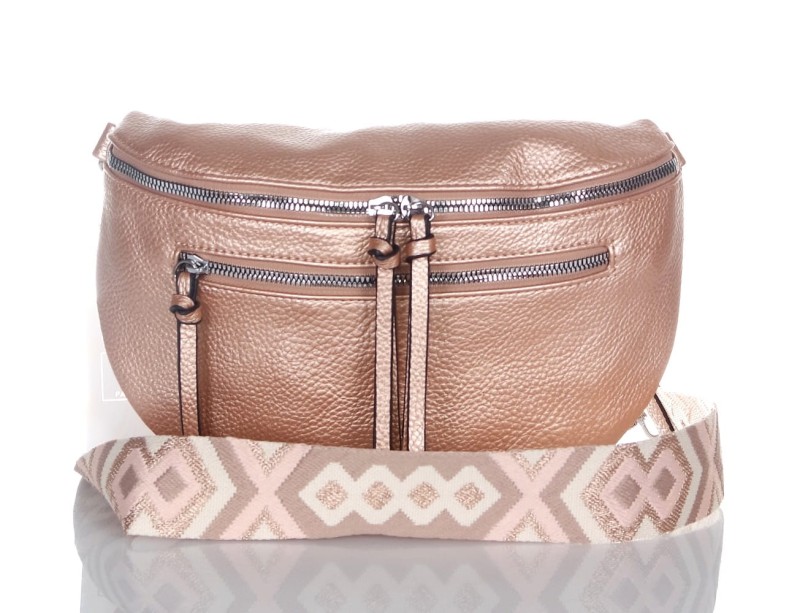 Zgrabna nerka Biodrówka Saszetka Na szerokim pasku