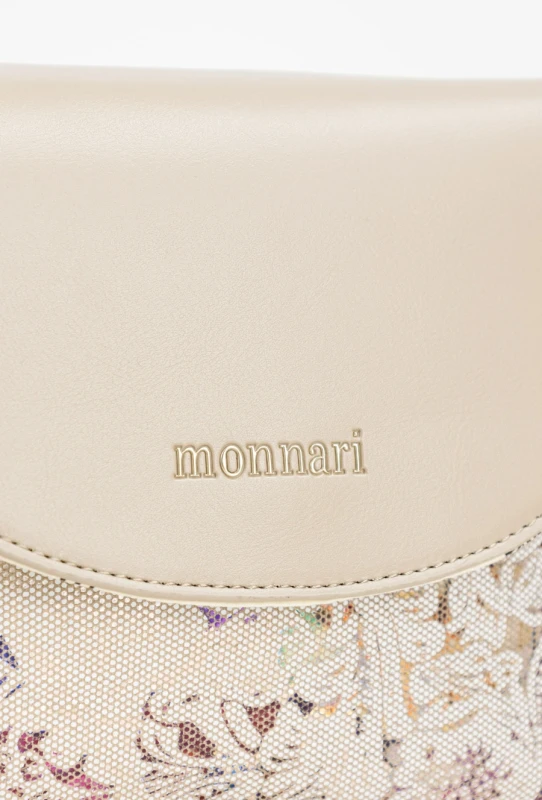 Wzorzysta Torebka Listonoszka MONNARI z Klapą – Mieniący się Materiał i Złote Detale