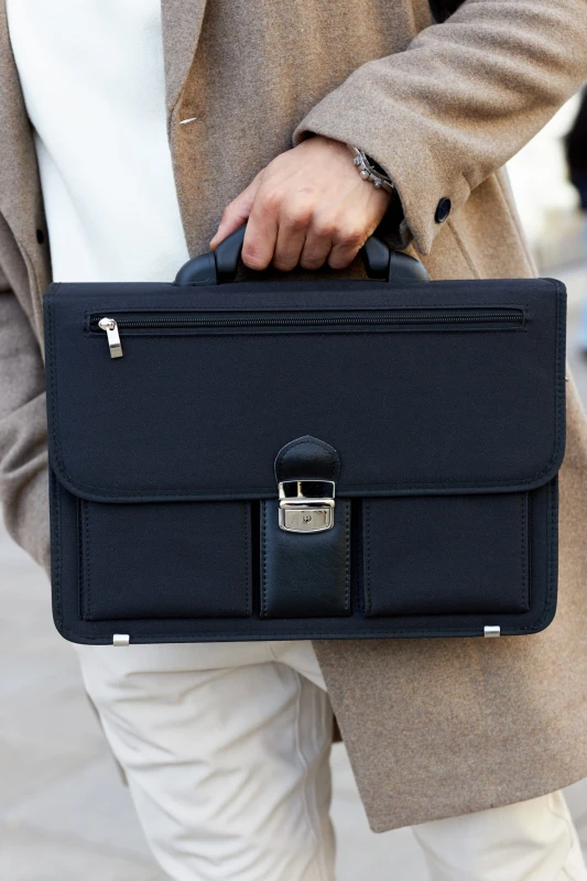 Teczka męska na laptopa Tizano – Aktówka z Cordury 600D – Czarna