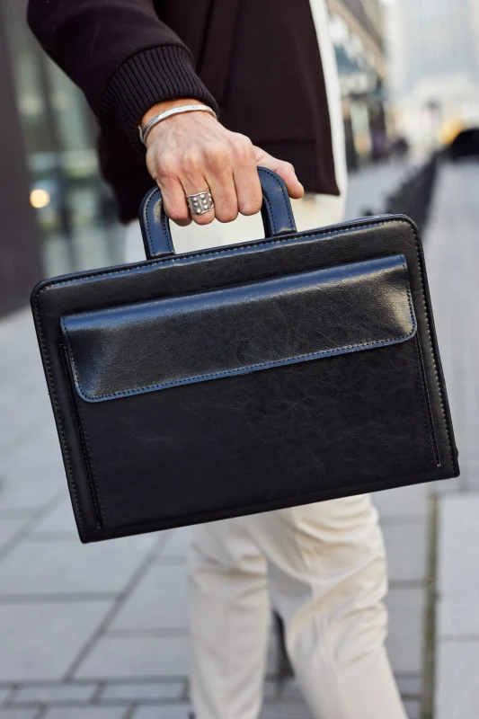 Skórzana aktówka męska Tizano BWS13 – elegancka teczka na dokumenty A4
