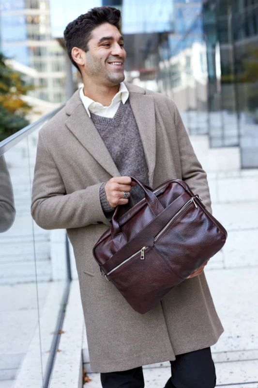 Torba męska skórzana Tizano z kieszeniami i długim paskiem