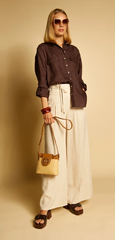 Beżowo-brązowa Listonoszka Monnari z Plecionką – Kolekcja Wiosna-Lato 2026 | Sklep Centrummodnychtorebek.pl