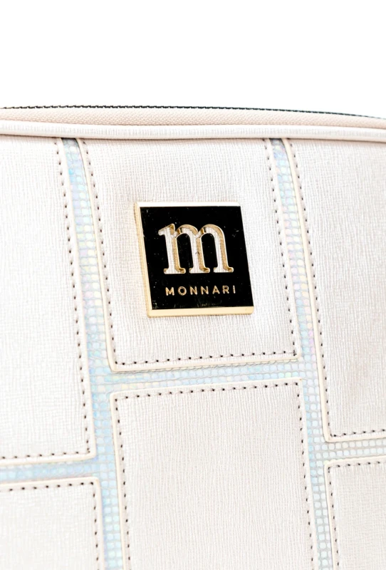 Perłowa Listonoszka Monnari Jasny Róż – Dwukomorowa Torebka na Łańcuszku | Kolekcja Wiosna-Lato 2026