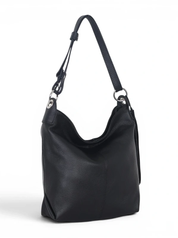 Włoska Torebka Worek Vera Pelle z Frędzlem – Skórzany Hobo Bag | Made in Italy | Czarna
