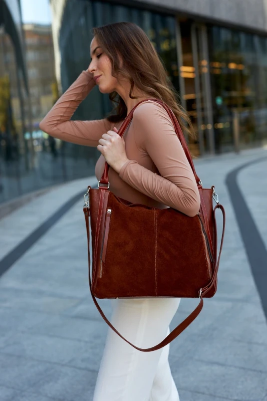 Włoska Torebka Skórzana A4 Vera Pelle – Zamszowy Shopper Bag | Skóra Naturalna | Długi pasek | Brąz cieniowany