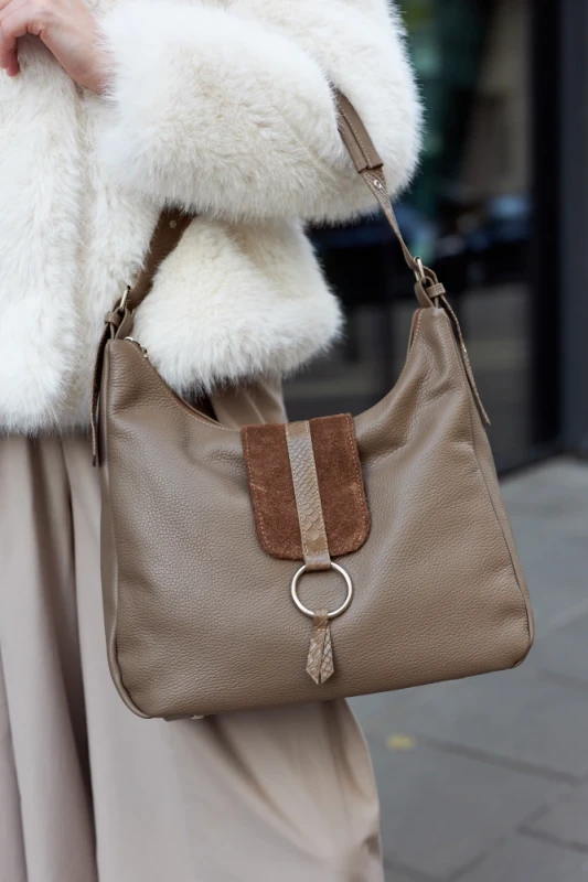 Włoska Torebka Worek Vera Pelle – Skórzany Hobo Bag | Zamsz i Skóra Naturalna | Taupe