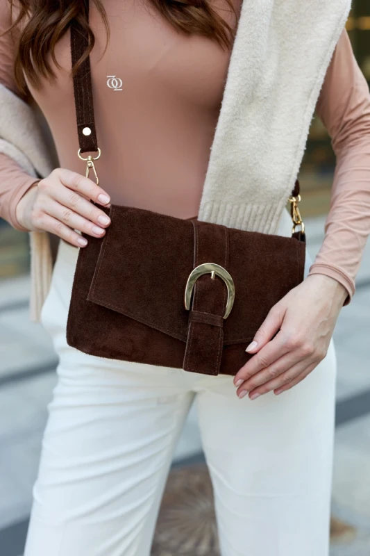 Włoska Torebka Listonoszka Zamszowa Vera Pelle – Zgrabna Torba na Ramię | Zamsz Naturalny | Made in Italy