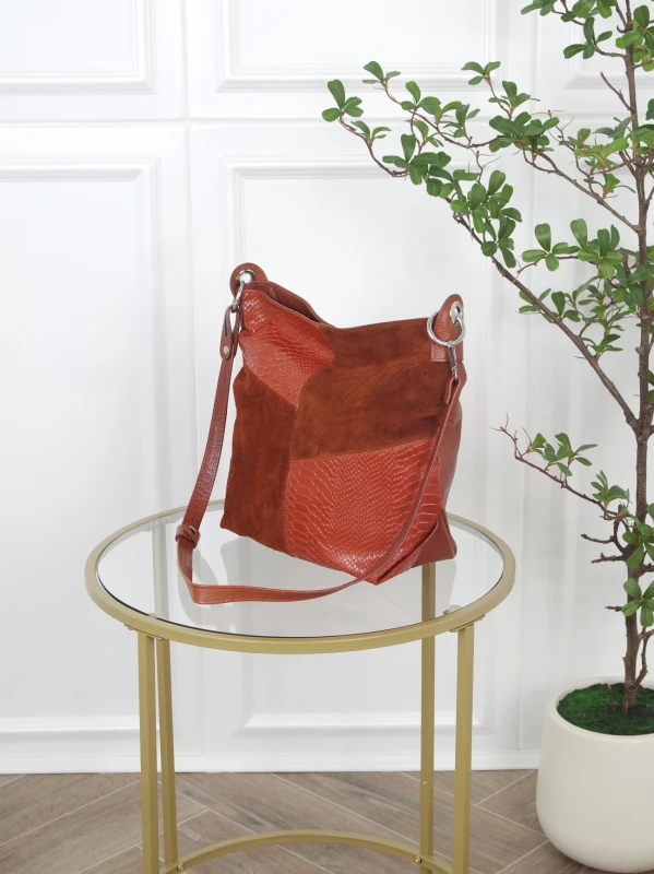Włoska Torebka Worek Vera Pelle – Skórzany Hobo Bag | Zamsz i Skóra Naturalna | Brąz