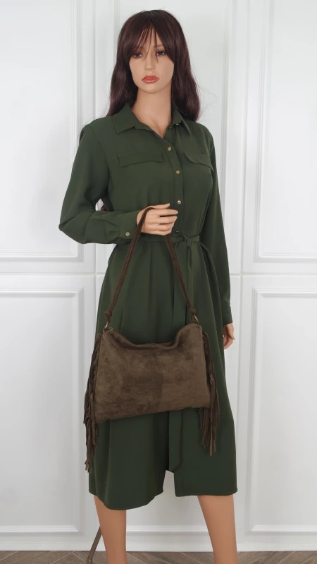 Zamszowa torebka listonoszka Paolo Bags Italy – miękka shopperka z frędzlami Zgniła zieleń